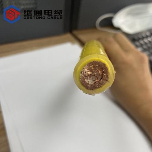 聚氨酯(PUR)電纜在電鍍滾筒導電線中的應用 10mm2、16mm2、25mm2規格的耐酸堿性能解析